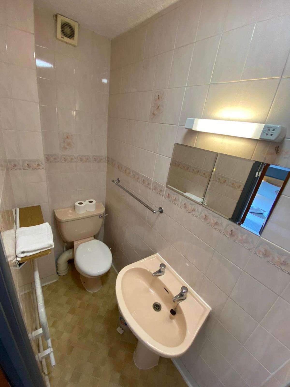 Alumhurst Hotel Blackpool Ngoại thất bức ảnh